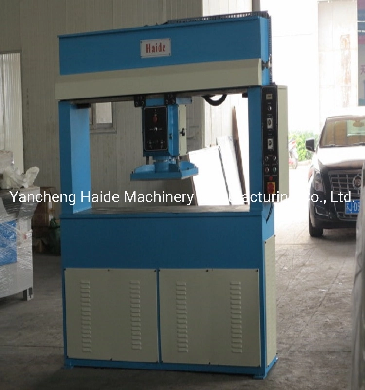 China Supplier Travel Head Hydraulic Garments Fabric Cutting Machine